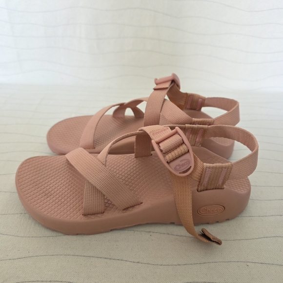 Chaco Womens Classic Z Strap Blush Pink Adjustable Outdoor Hiking Sandals Size 6 - Picture 2 of 10